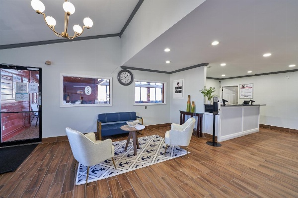 The Mariner Resort Cape Cod by The Red Collection Main image